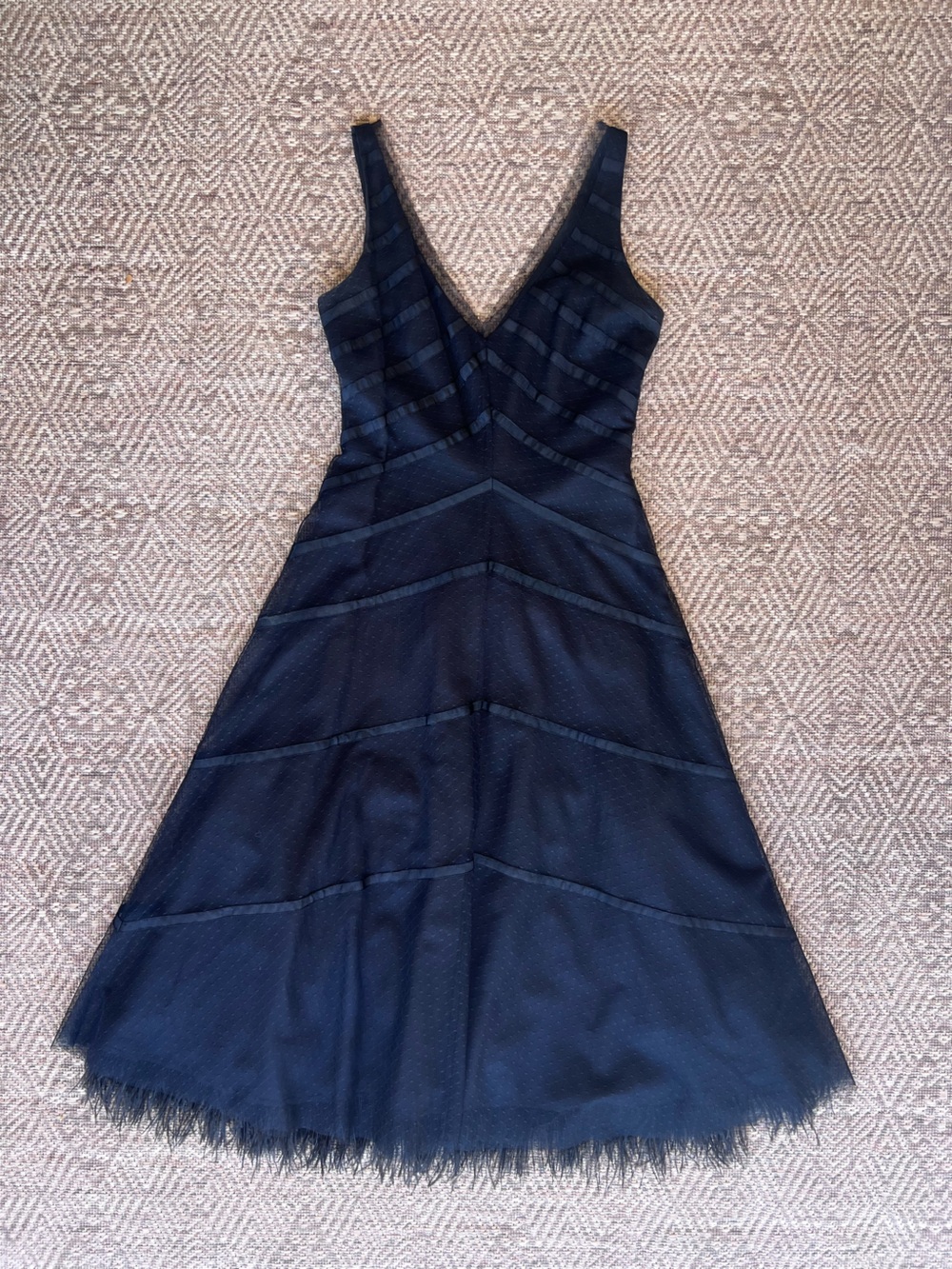 BCBG Max Azria Black Cocktail Dress Ostrich Feather Hem Sleeveless V-Neck Size 8